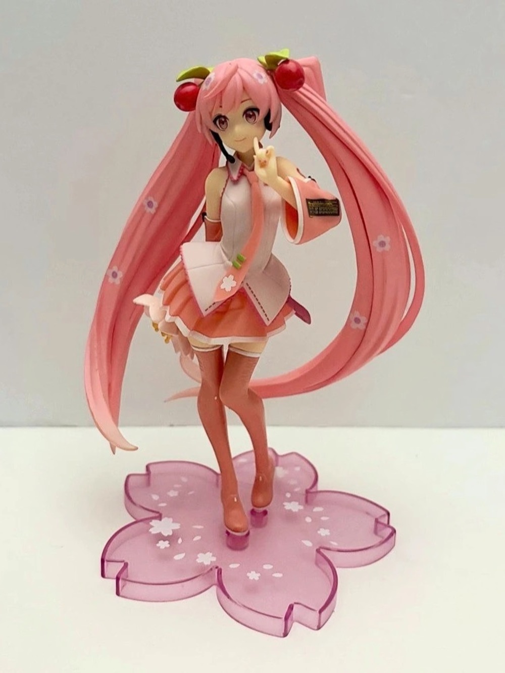 Taito Sakura Miku Prize Figure